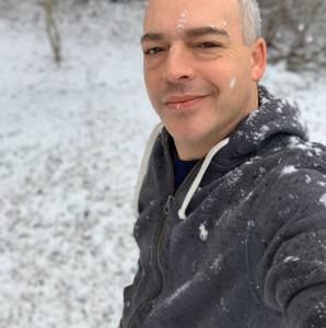 Meet your Posher, Derrick